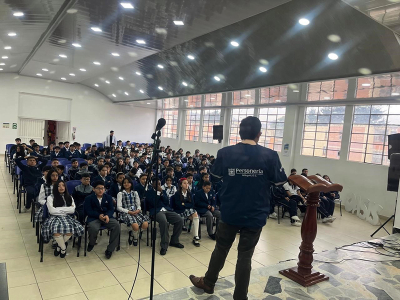 Personería promovió protección de derechos en entornos digitales en colegio de Rafael Uribe Uribe